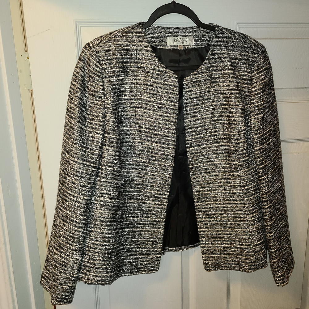 Kasper Black and White Textured Blazer Size 14